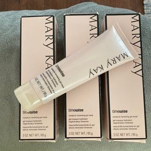 Mary Kay moisture renewing gel mask